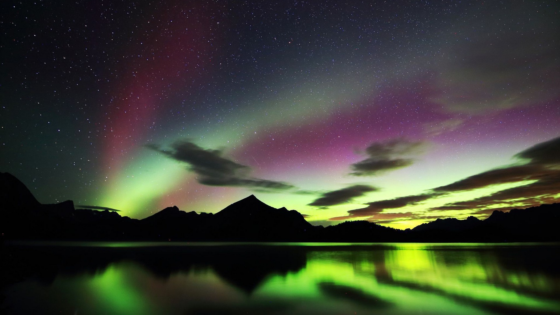 Best Aurora Wallpaper with high-resolution 1920x1080 pixel. You can use this wallpaper for your Windows and Mac OS computers as well as your Android and iPhone smartphones